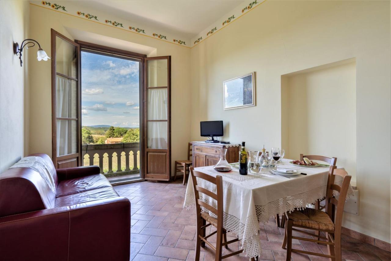 Borgo Il Villino Guest House Casole dʼElsa Exterior foto