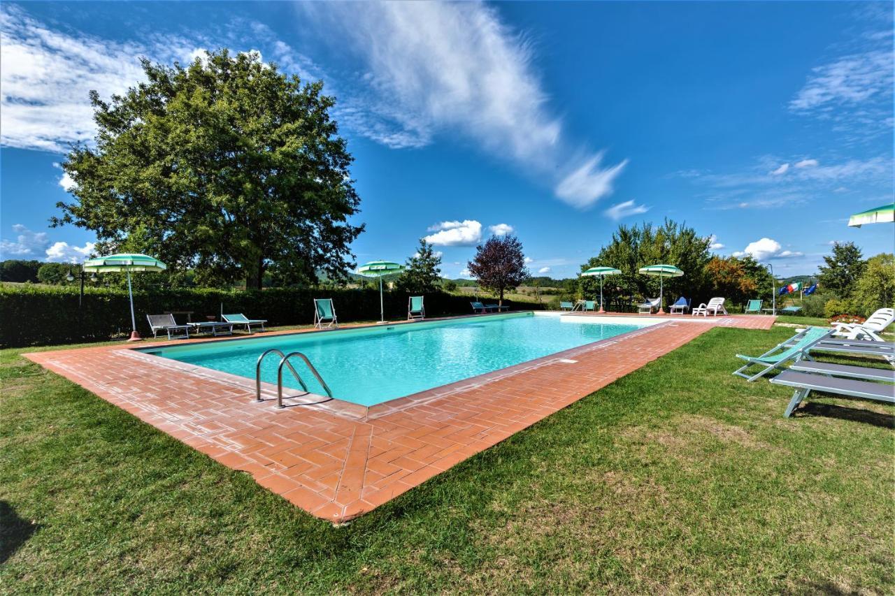 Borgo Il Villino Guest House Casole dʼElsa Exterior foto