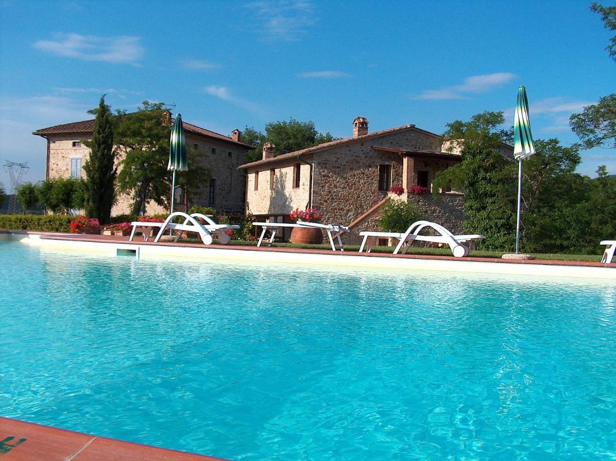 Borgo Il Villino Guest House Casole dʼElsa Exterior foto
