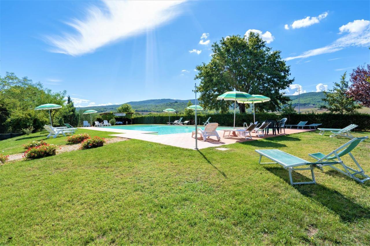 Borgo Il Villino Guest House Casole dʼElsa Exterior foto