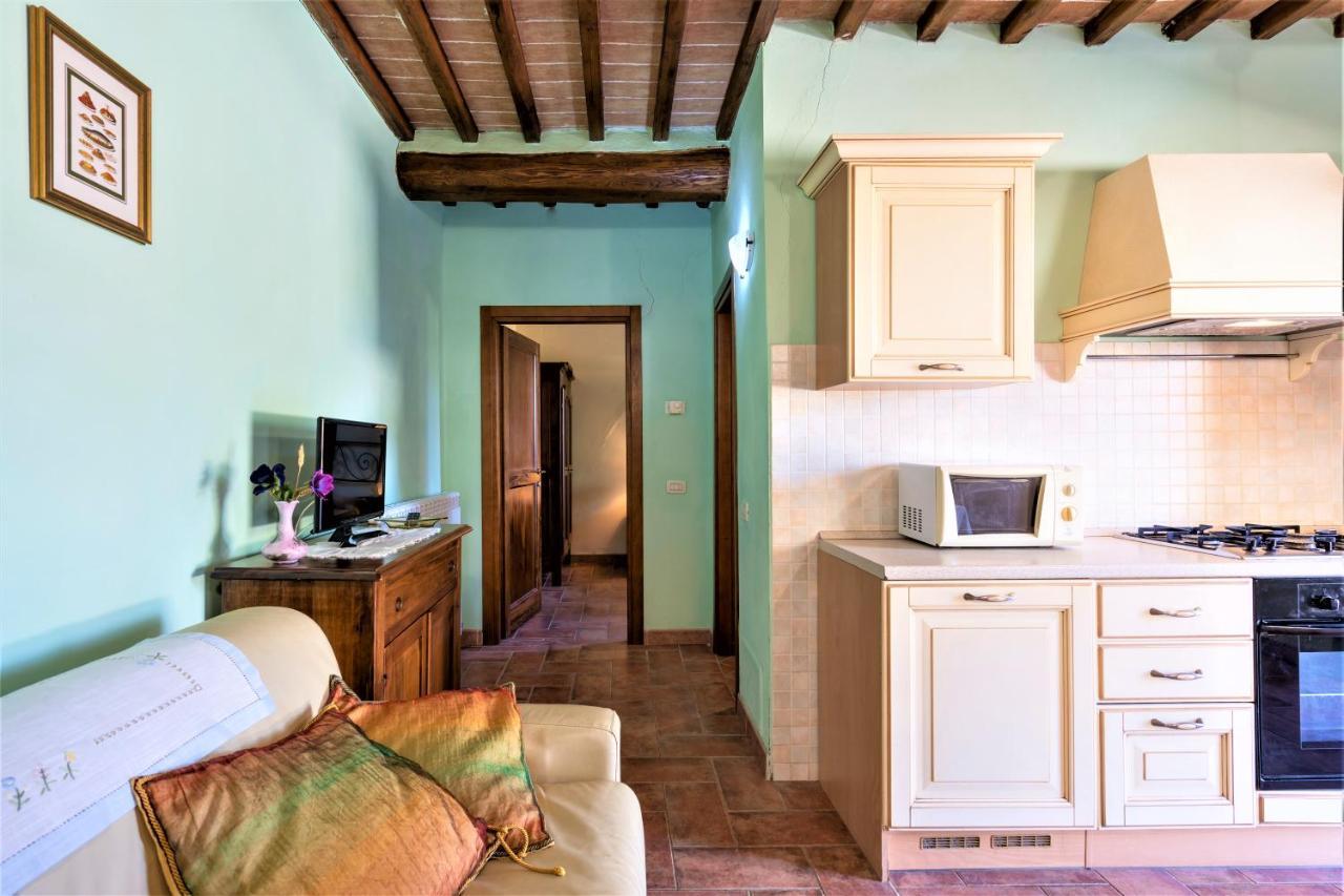 Borgo Il Villino Guest House Casole dʼElsa Exterior foto