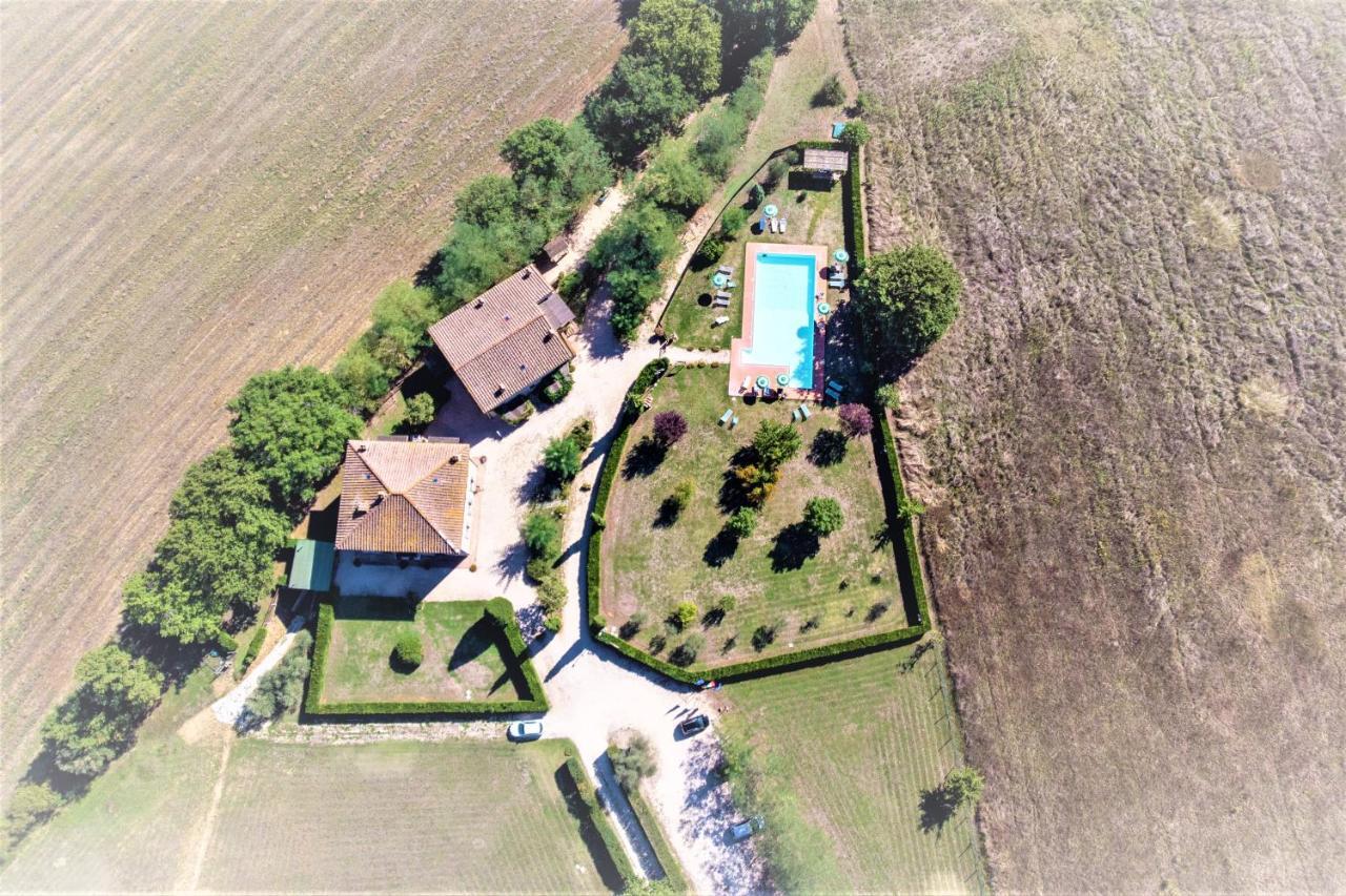 Borgo Il Villino Guest House Casole dʼElsa Exterior foto