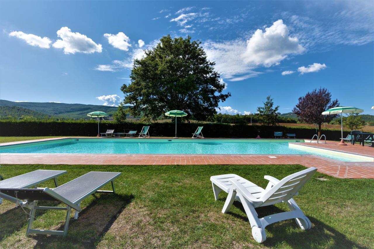 Borgo Il Villino Guest House Casole dʼElsa Exterior foto