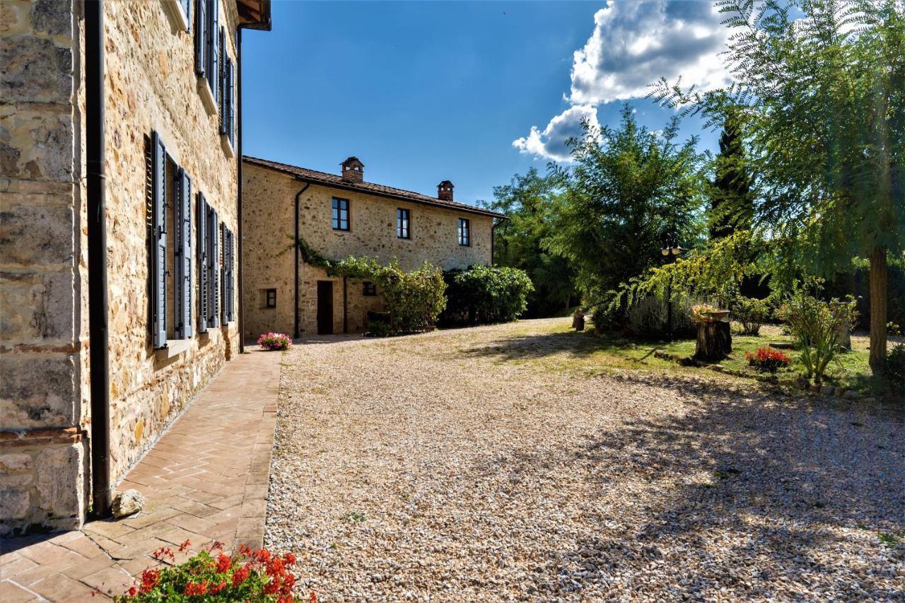 Borgo Il Villino Guest House Casole dʼElsa Exterior foto